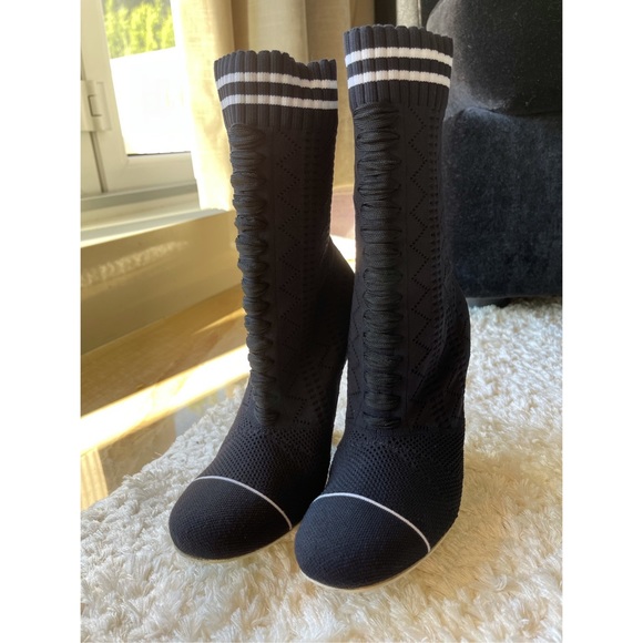 🔥 Fendi Knit Sock Boots🔥 - Picture 2 of 12